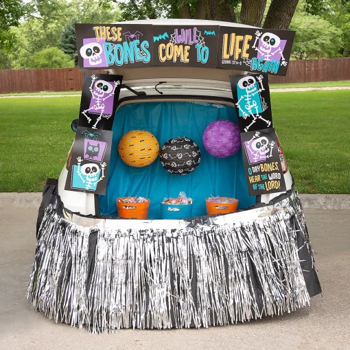 Ezekiel Trunk-Or-Treat Decorating Kit