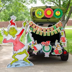 Dr. Seuss™ The Grinch Trunk-Or-Treat Decorating Kit - 21 Pc.