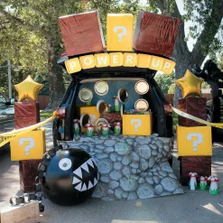 Super Mario Trunk-Or-Treat Decorating Kit - 273 Pc.
